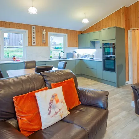 Holiday home Amber Nook *